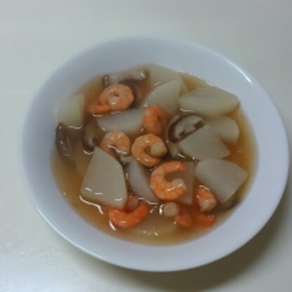 寒い日には、温まる嬉しいレシピですねっ♪ちょっと余ってた椎茸も入れてみましたぁ～♪美味しいぃ～(*^^*)♪ご馳走様でしたぁ～(*^▽^)/★*☆♪